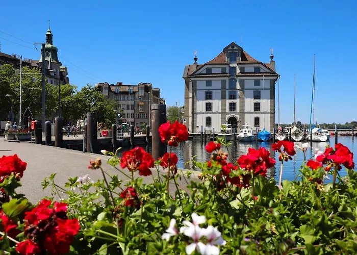 Lakeside - Easy Self Check-in *