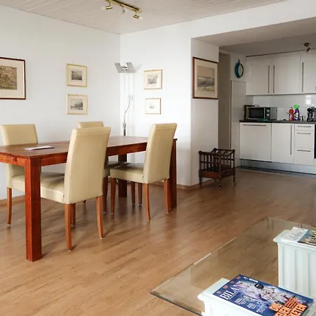 Lakeside - Easy Self Check-in * Rorschach