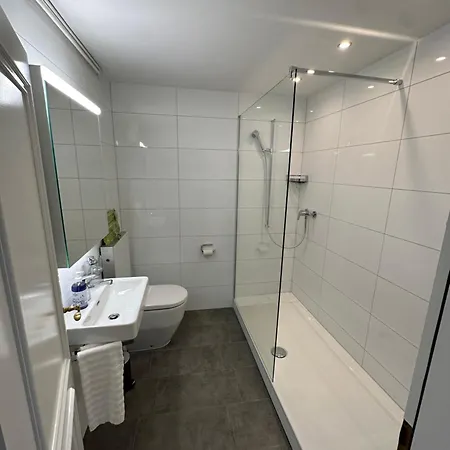 Lakeside - Easy Self Check-in Lägenhet *