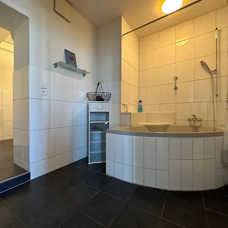 Lakeside - Easy Self Check-in