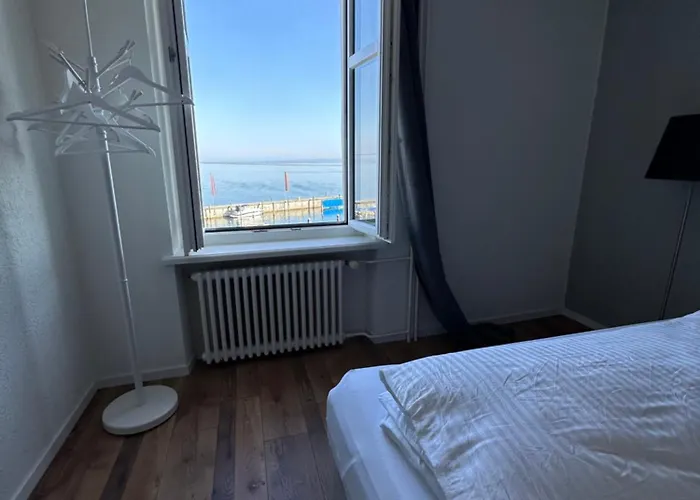 Lakeside - Easy Self Check-in رورشاخ